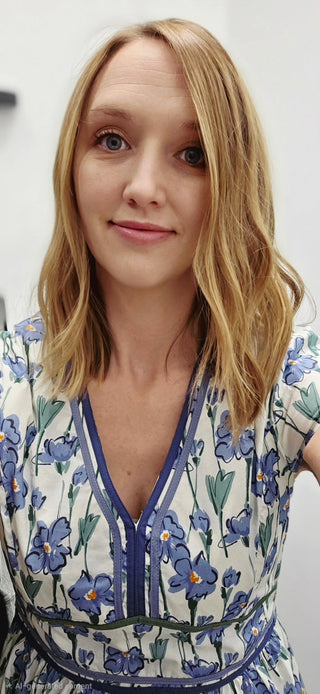 MJ Room Service: Julie