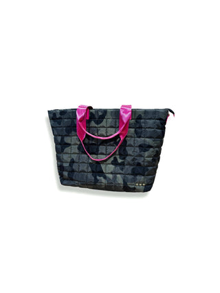 Day Dreamer Quilted Tote - Camo